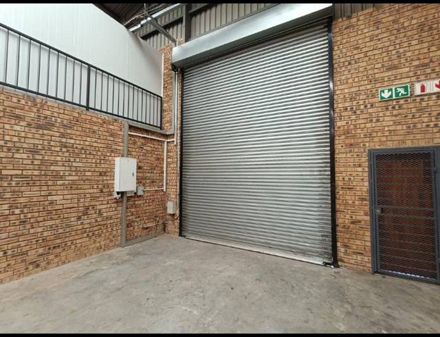 INDUSTRIAL PROPERTY TO RENT IN STRYDOM PARK